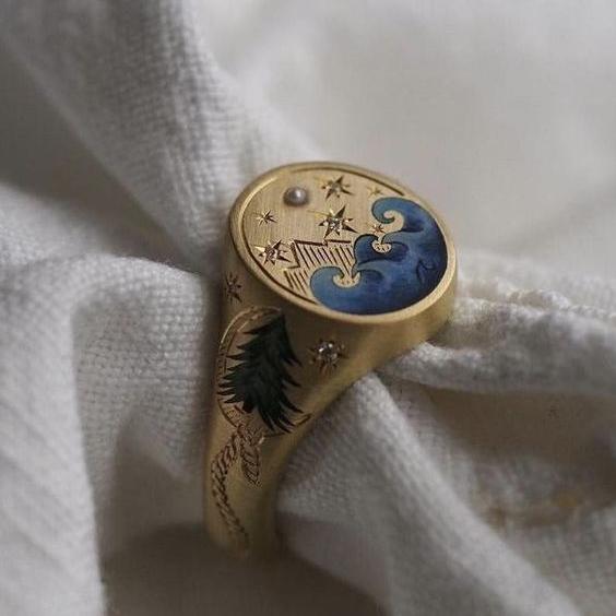 Bague de sceau en or ondulé