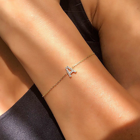 Pendentif Initiale avec Zircons pour Bracelet ou Collier - Beatrice