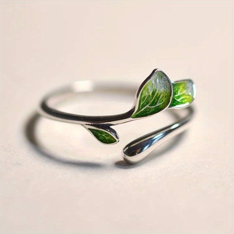 Bague vintage en émail vert avec feuille