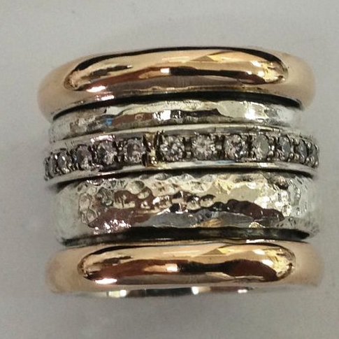 Bague en or épaisse et superposée de style vintage