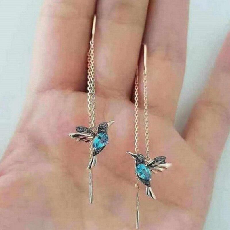 Boucles d'oreilles avec émail colibri et zircones