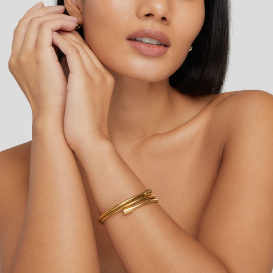 Bracelet rigide en spirale au design moderne - Donatella