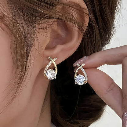 Boucles D Oreilles Croix Dorée Zircon Cubique Collection Privée