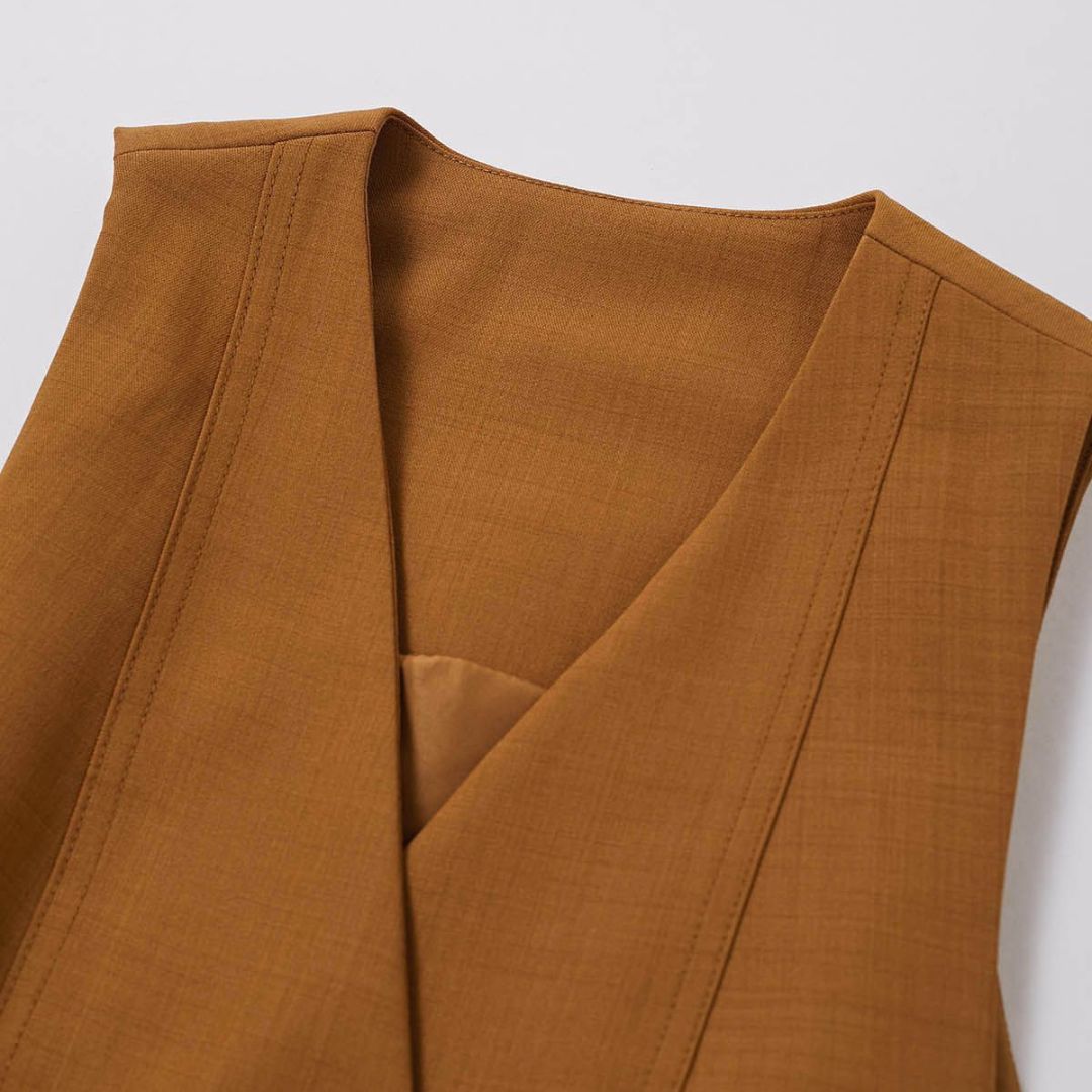 Veste péplum au col accrocheur et au design ajusté - Gemma