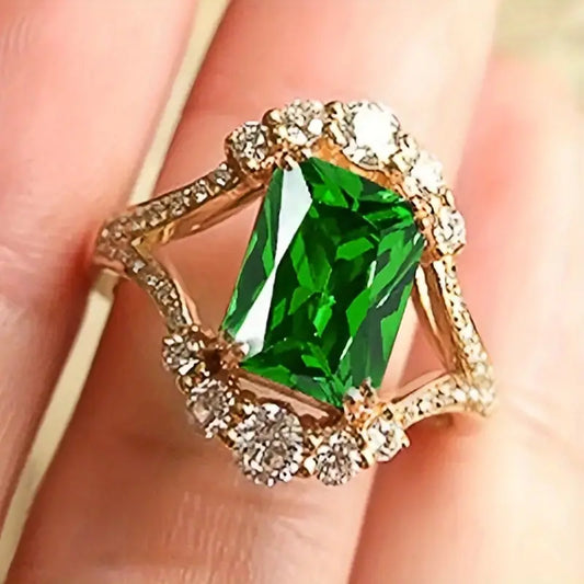 Bague en or avec cristal rectangulaire vert - Lorien