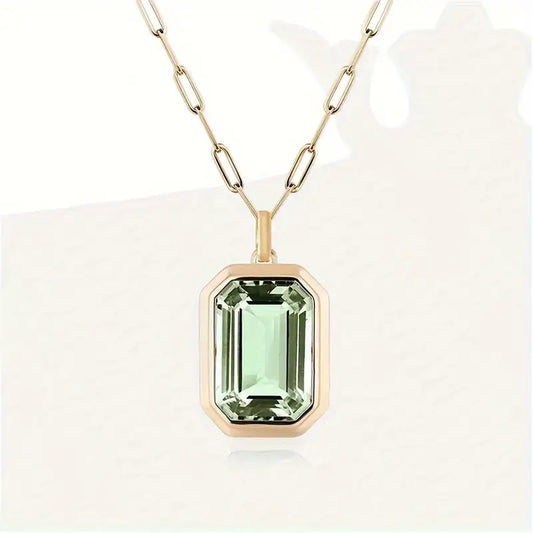 Collier en or avec pendentif rectangulaire et cristal vert clair - Dorelia