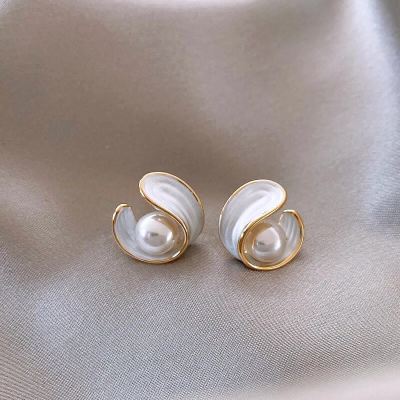 Enamel Collection Boucles D Oreilles Perles Dorées Et Émail Blanc Édition Limitée