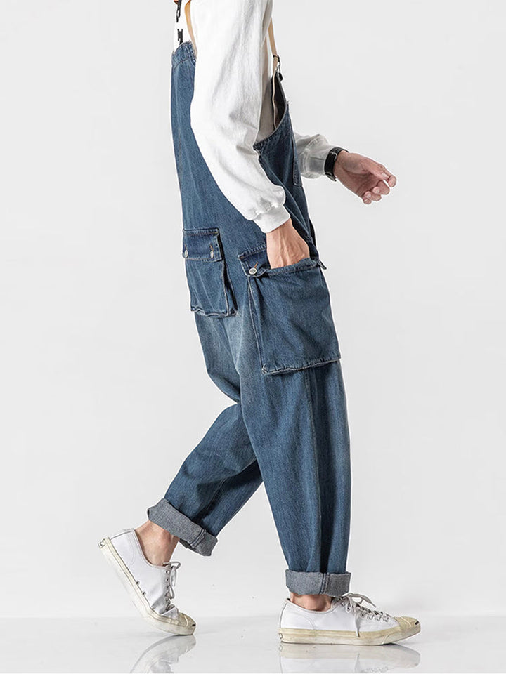 Salopette multi-poches à bretelles en denim vieilli