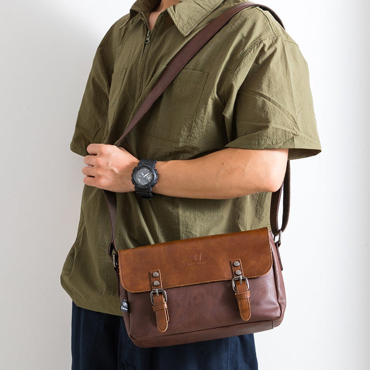 Sac à bandoulière en cuir synthétique pour homme avec boucles vintage - Matthew