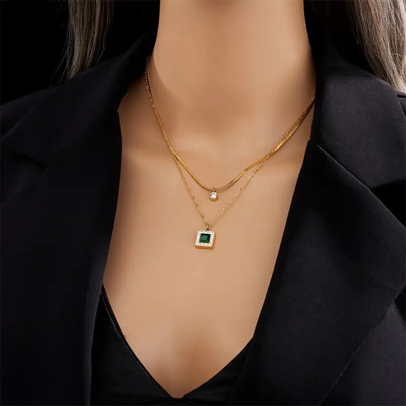 Collier double plaqué or avec pendentifs en cristal et vert - Althea