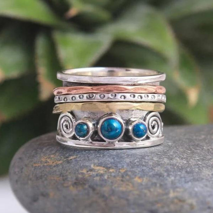 Bague de méditation en saphir de Bohème