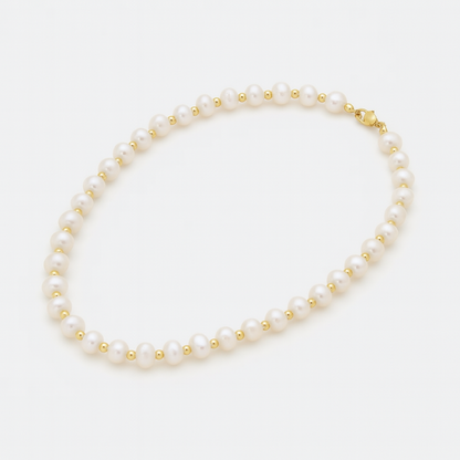 Collier à breloques en perles d'eau douce de Calienne