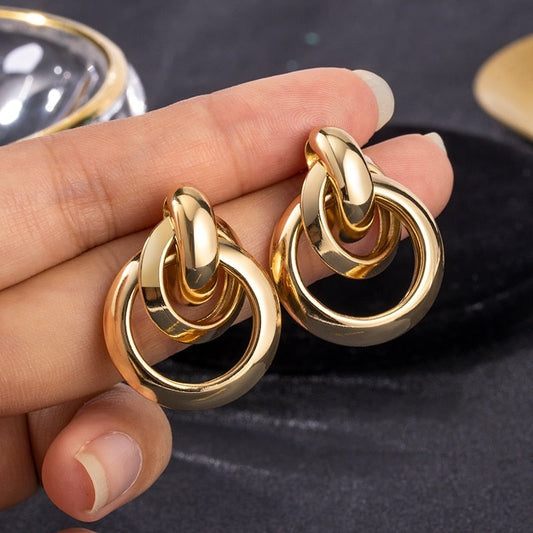 Créoles Or Jaune 18K Édition Limitée Élégance Joaillerie Prestige