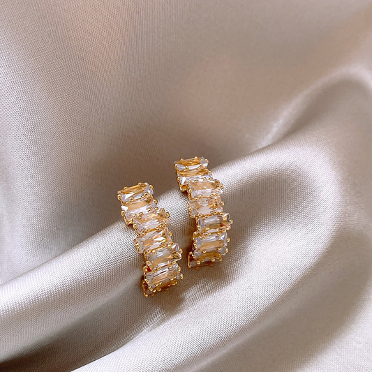 Boucles D Oreilles Or Jaune Zircon Cubique Collection Édition Limitée Élégance Exclusivité
