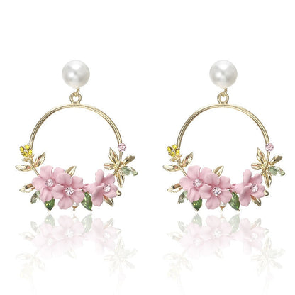 Boucles D Oreilles Or Jaune Fleurs Perles Edition Limitee Exclusivite