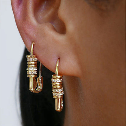 Boucles d'oreilles gouttes d'eau brillantes