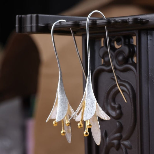 Boucles d Oreilles Fleurs Argentées Collection Privée Édition Limitéée