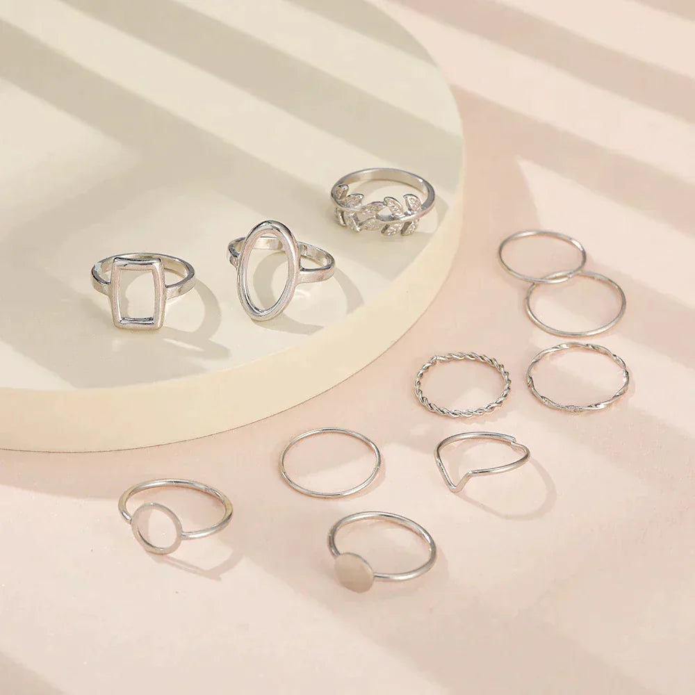 Paquet de 11 bagues vintage en argent