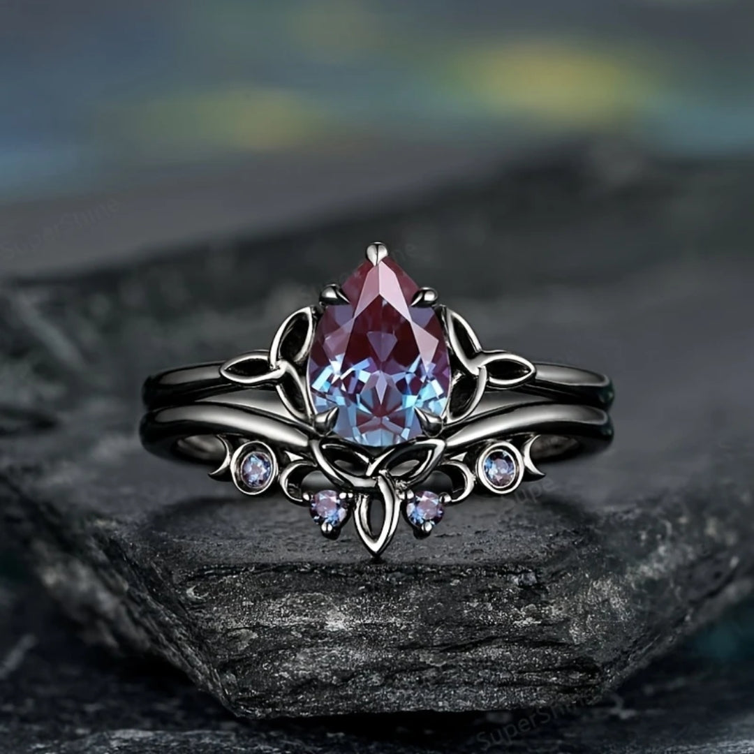 Bague à pierres violettes