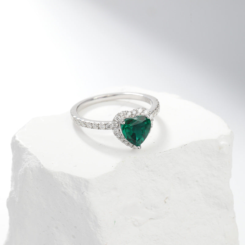 Bague en argent avec pierre de cœur verte - Genève