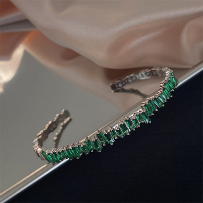 Bague pour femme sertie de cristaux baguette – Amélie