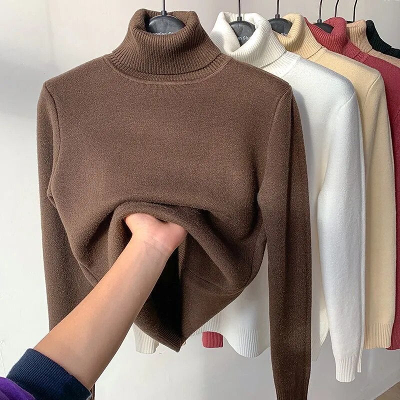 Pull à col roulé doublé de velours pour femme