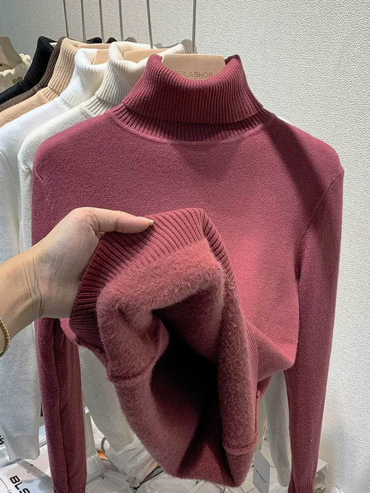 Pull à col roulé doublé de velours pour femme