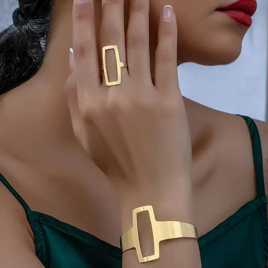 Ensemble de bracelets et de bagues géométriques - Liana