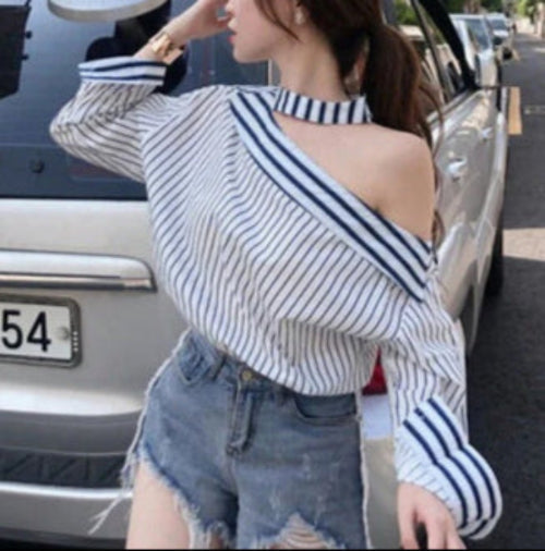 Mia - Élégant t-shirt rayé à épaules ouvertes