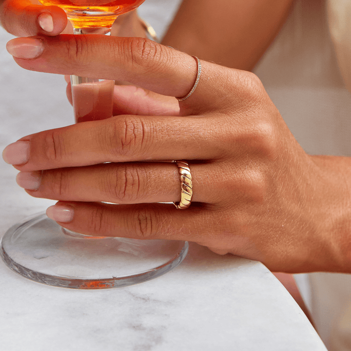 Bague infinie torsadée Calira