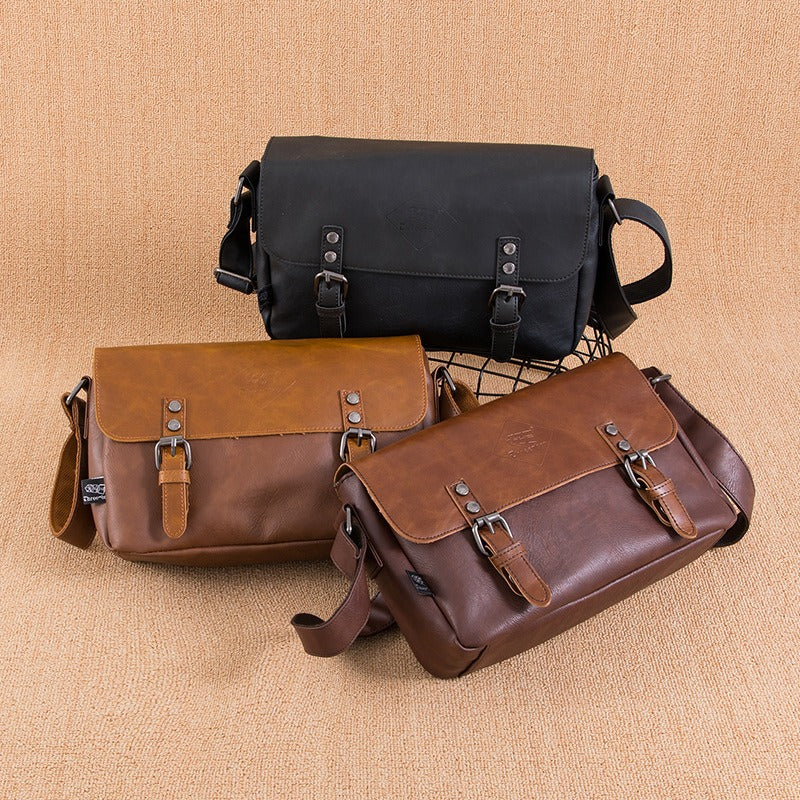 Sac à bandoulière en cuir synthétique pour homme avec boucles vintage - Matthew