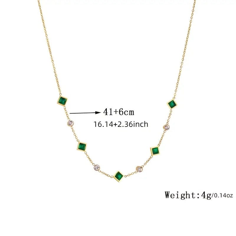 Collier en or avec cristaux verts et zircon cubique - Evelina