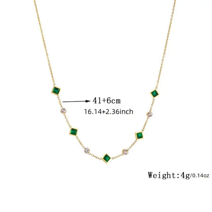 Collier en or avec cristaux verts et zircon cubique - Evelina
