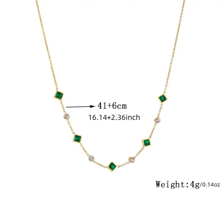 Collier en or avec cristaux verts et zircon cubique - Evelina
