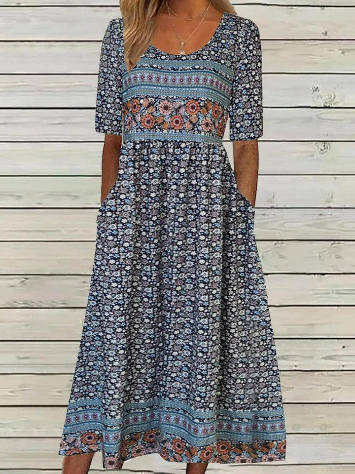 Robe midi jeune avec col rond et poche latérale