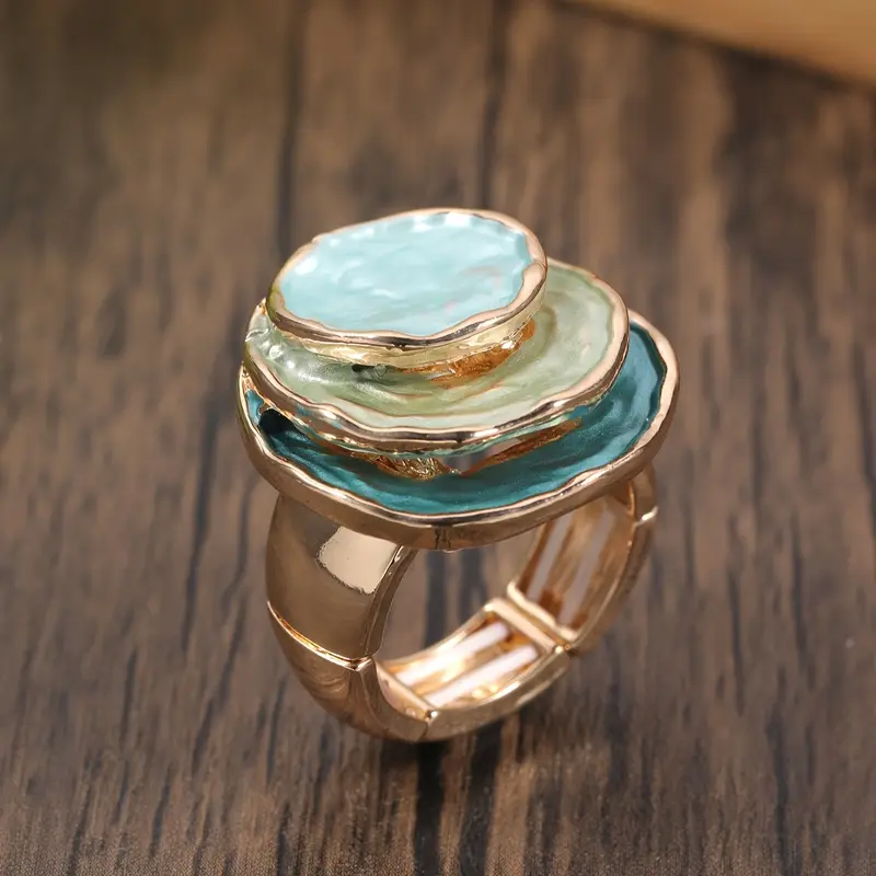 Bague peinte à la main