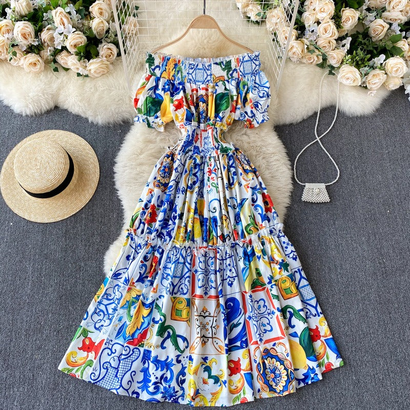 Robe féminine décolletée à manches bouffantes de style bohème - Marisol