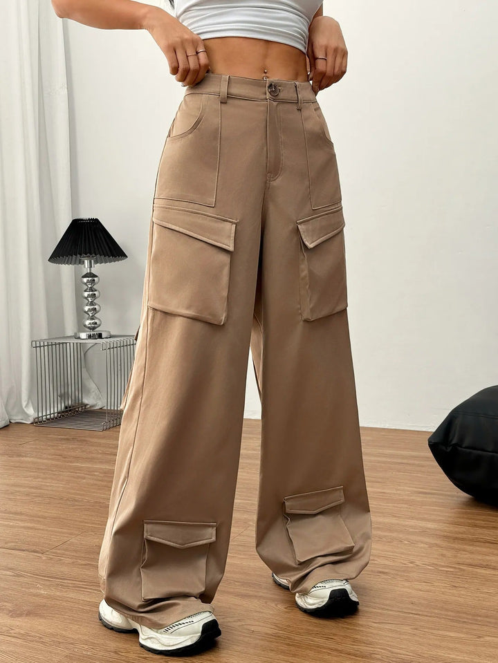 Pantalon cargo pour femme en coton avec poches utilitaires style large - April