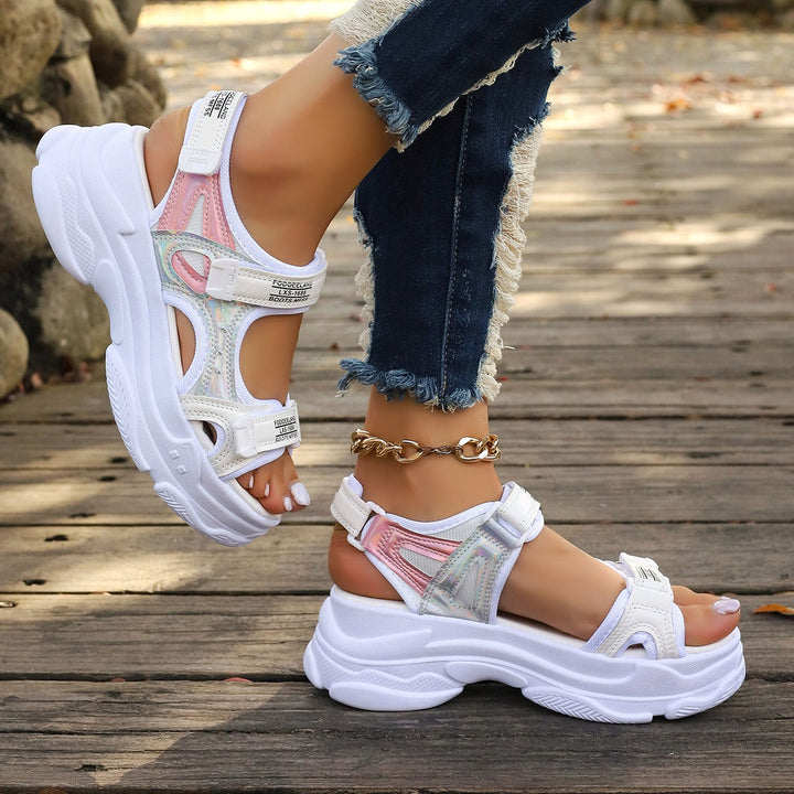 Sandales de sport à plateforme légère pour femmes au design futuriste - Alexia