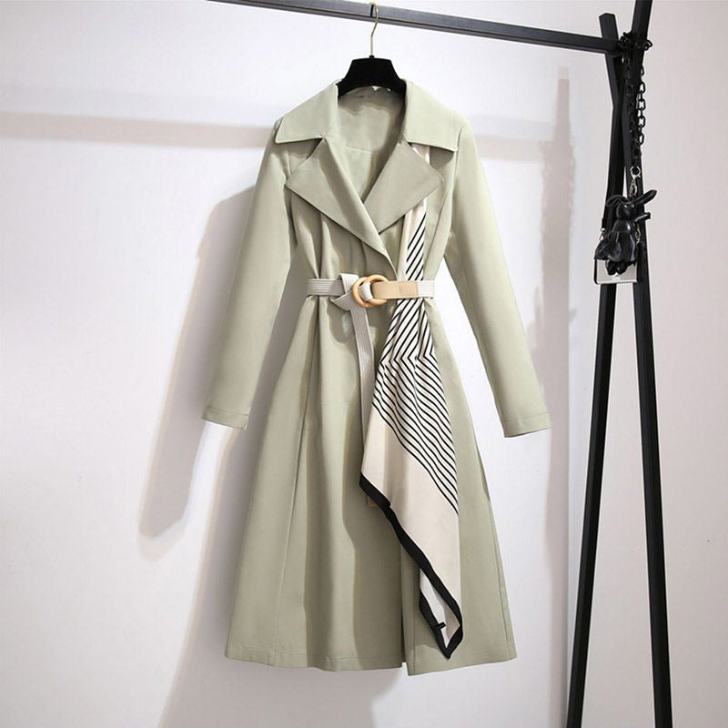 Manteau long pour femme, coupe classique avec ceinture et écharpe décorative - Sarah