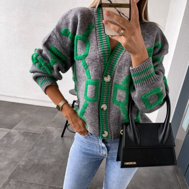 Cardigan en jacquard tricoté pour femme avec imprimé géométrique dans un style coloré - Ninelle