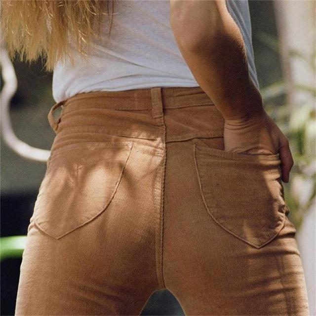 Cadence - Pantalon en velours côtelé taille haute et jambes larges