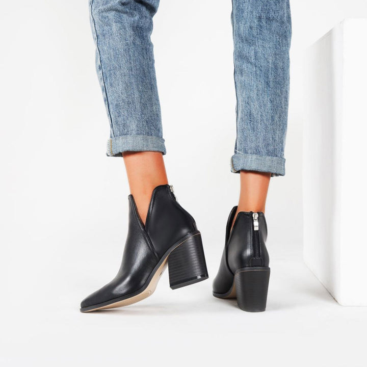 Amelia - Bottines rétro à talon épais et bout pointu en similicuir