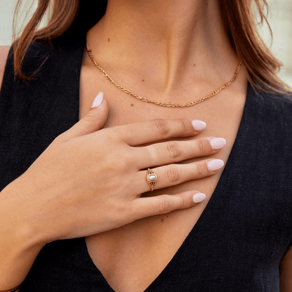 Bague vintage en perles royales